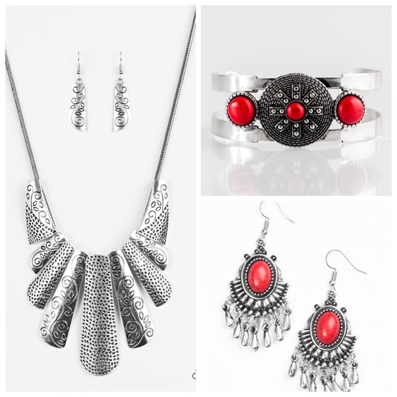 Jewelry Consultant Selling Paparazzi Jewelry - Picture 3 of 8